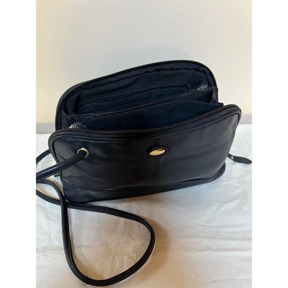 Vintage 90s CB Collections Deep Navy Blue Leather Crossbody Bag - Picture 5 of 12